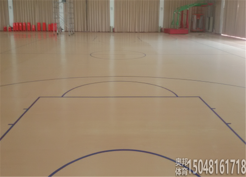 集寧新一中體育館
