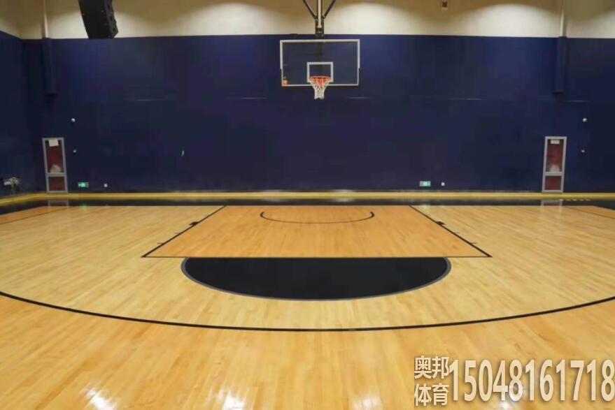 包頭體育場(chǎng)地鋪設(shè)